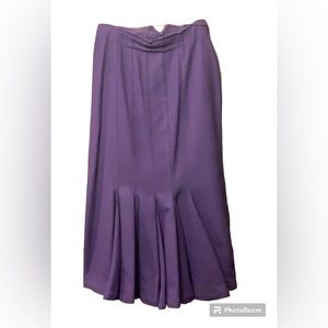 Purple Skirt - le chateau